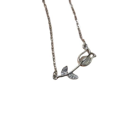 Silver Necklace with Flower Pendant - Picture 2 of 2